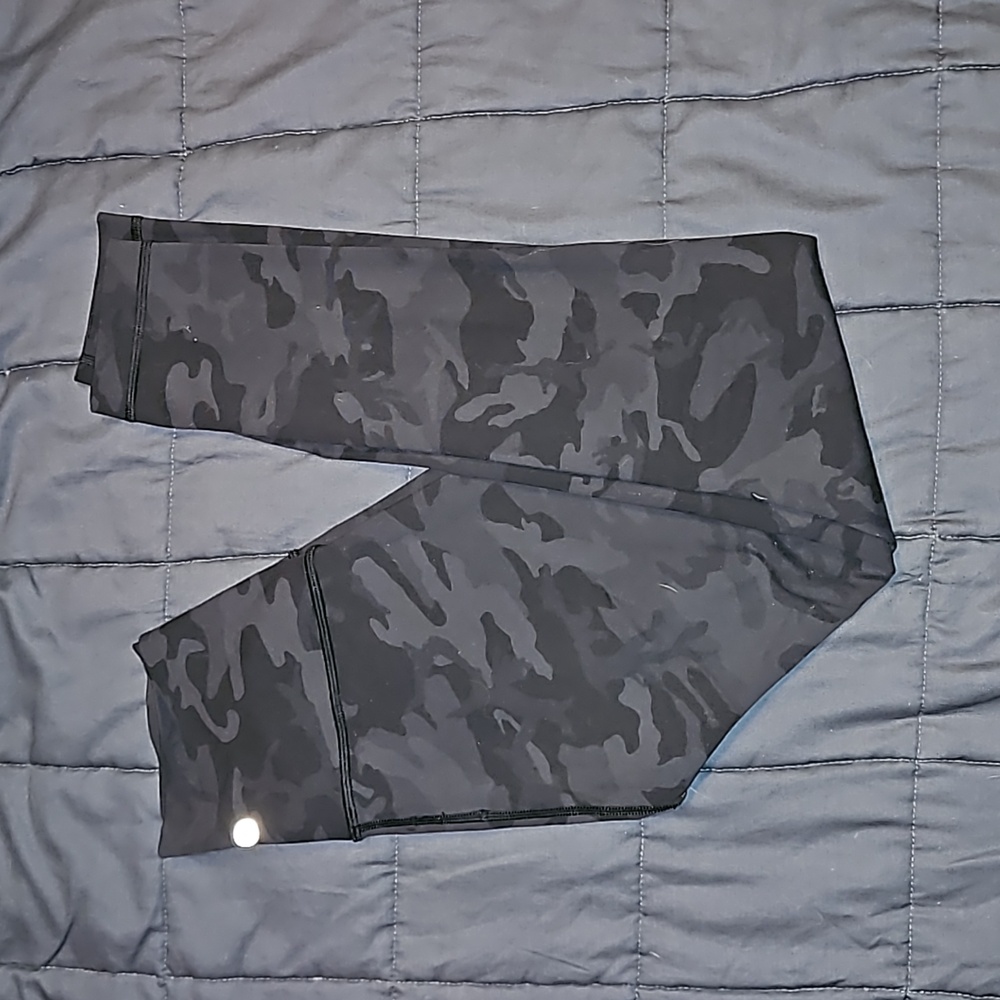 Lululemon black camo Leggings